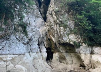 В Сочи из-за адской жары пересохли Агурские водопады