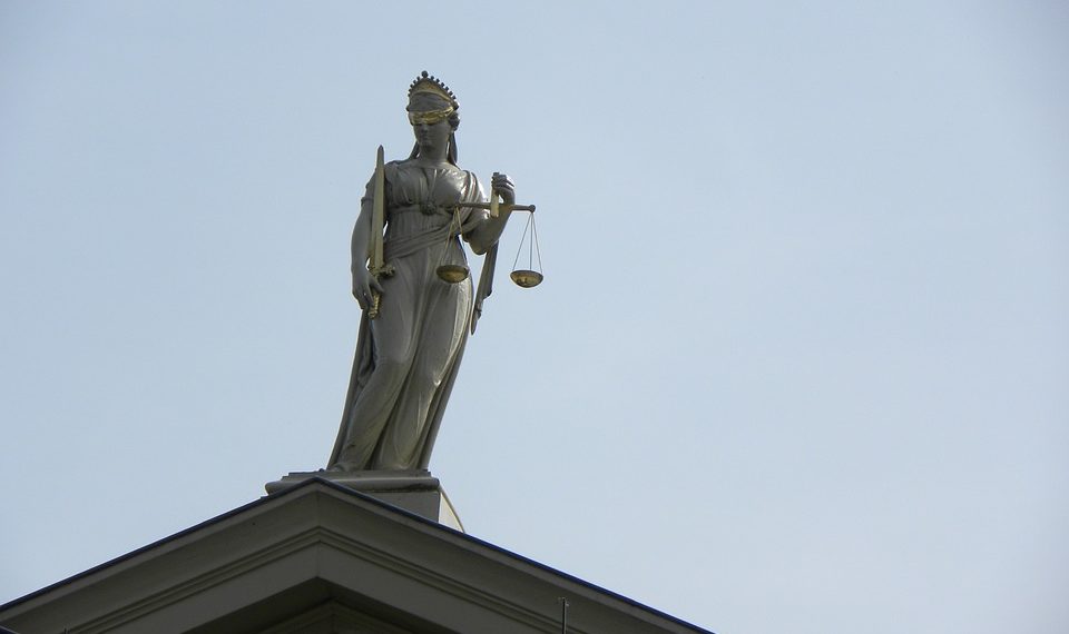 Главный кадровик Минобороны не признался во взятке от кубанского бизнесмена