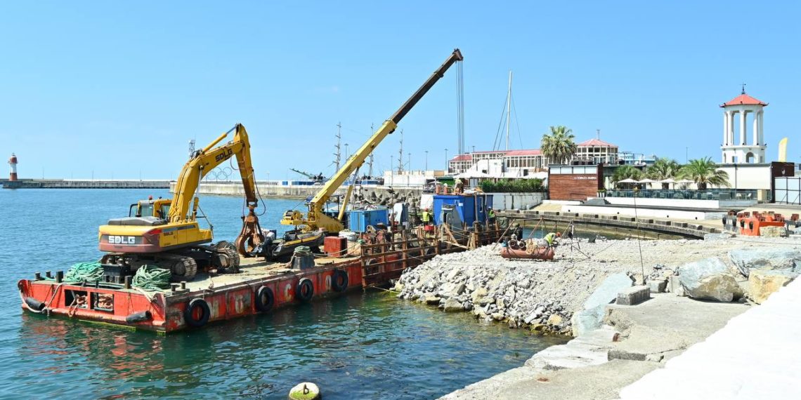 Проект берегоукрепления Приморской набережной в Сочи получил высокую оценку экспертов и местных властей