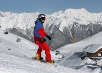 Курорт Красная Поляна открыл продажу сезонных ски-пассов на зимний сезон 2024/2025