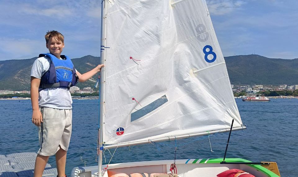 Пятиклассник рассказал, как спасал тонущую пожилую женщину у берегов Геленджика