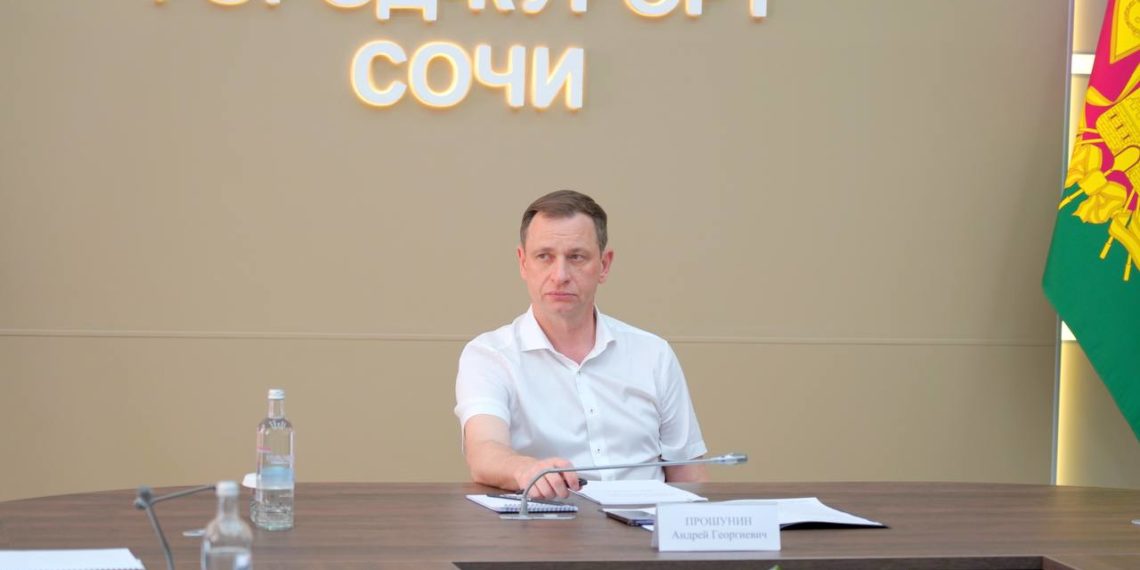 В чат-бот Прошунина поступило более 200 вопросов за неделю