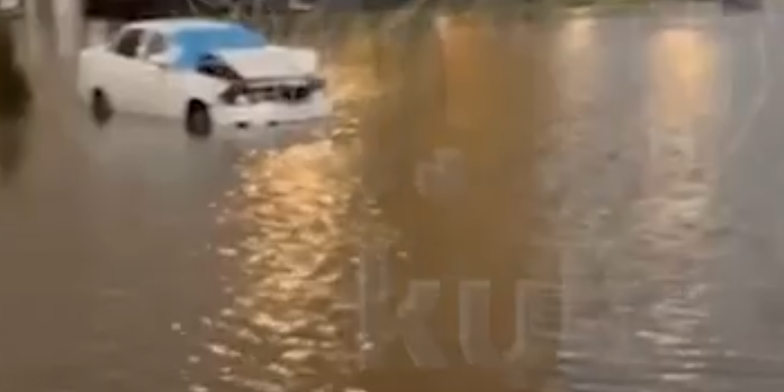В Краснодаре дождь затопил 12 этажей новостройки