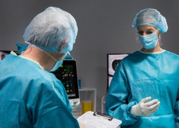 В Новороссийске спасли пациентку с 10-килограммовой опухолью в животе