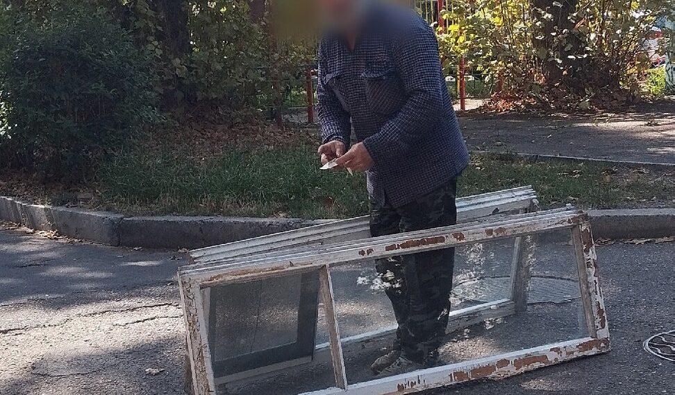 “Педагог со стажем” за 700 рублей хотел изнасиловать ребенка на Кубани?