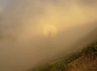 «Брокенский призрак» напугал отдыхающих в горах Сочи