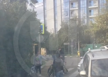 Водитель автобуса избил подростка в Сочи