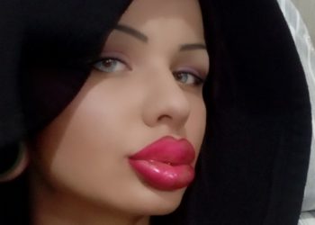 Что известно на утро 10 октября о пропаже в Сочи большегубой модели Кристины Рэй