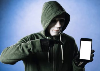 Жители Краснодара с начала этого года перевели IT-мошенникам 1,9 млрд рублей