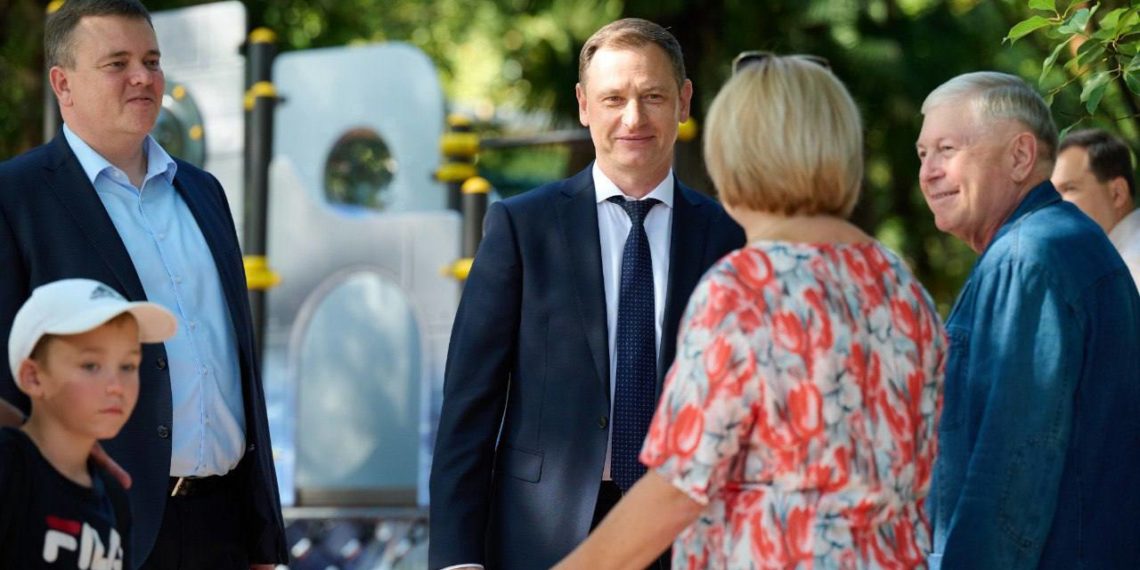 Прошунин: в Хостинском районе Сочи благоустраивают парк «50 лет Победы»