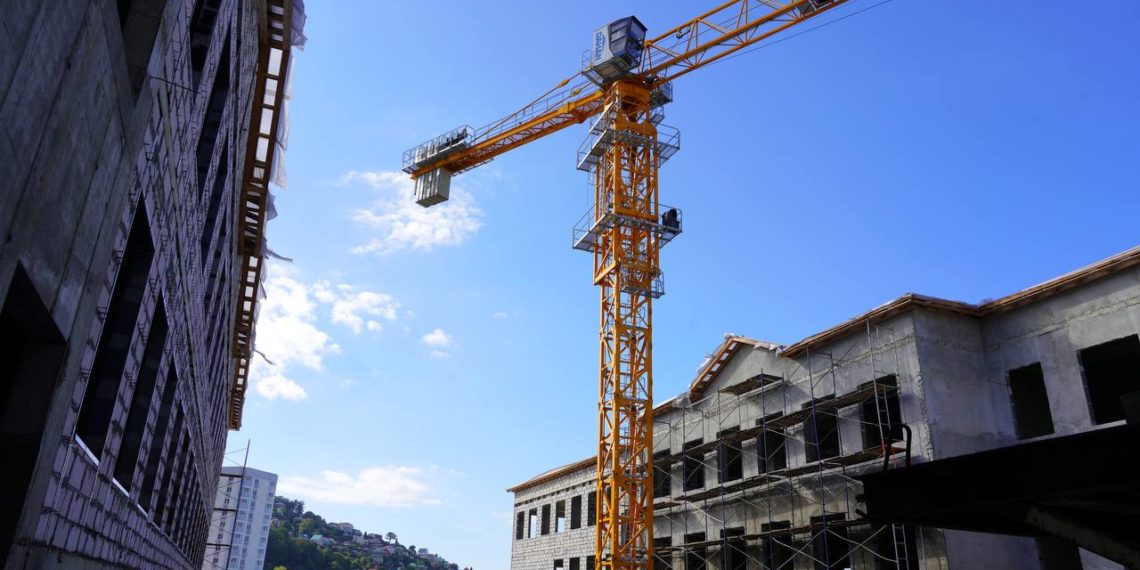 Прошунин: школу в районе улиц Калараша-Малышева построили более чем на 50%