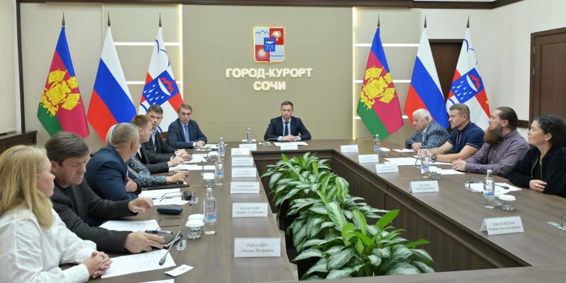 Прошунин обсудил с фермерами поддержку местных производителей