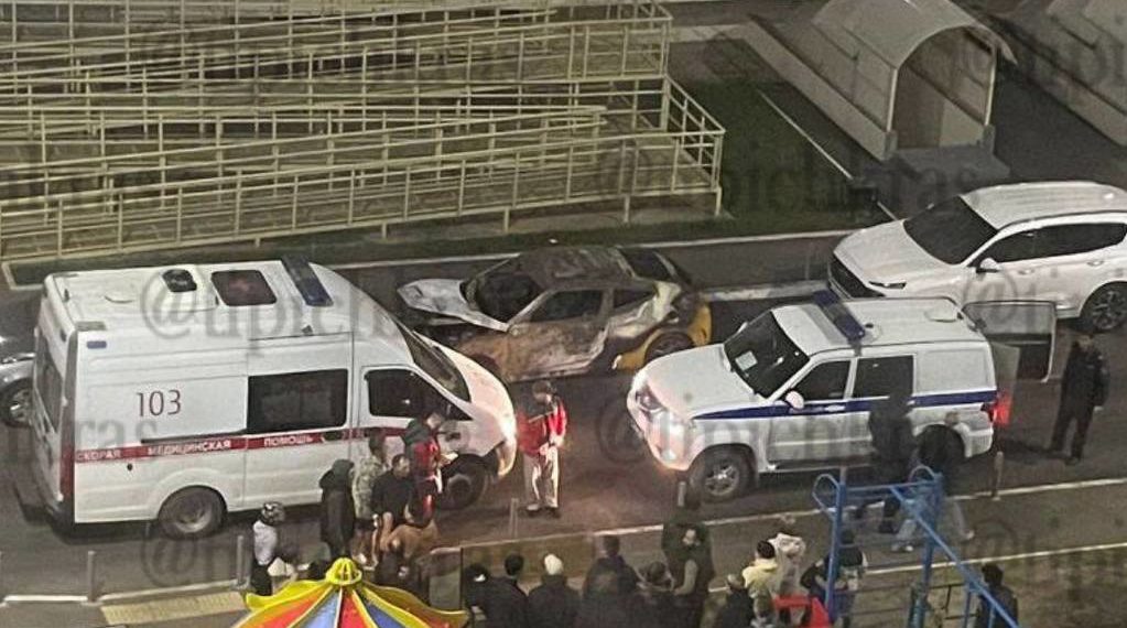 В Краснодаре два 18-летних парня избили мужчину, заступившегося за жену