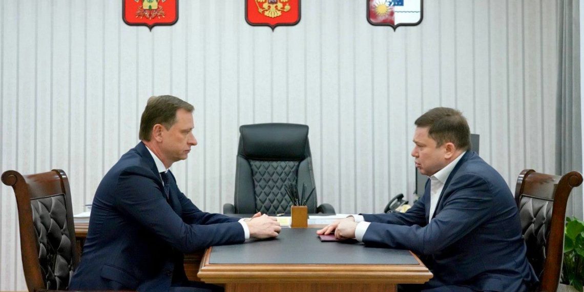 Прошунин встретился с зампредом комитета Госдумы по туризму Кривоносовым