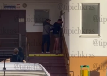 В Краснодаре мужчина бегал по улицам в трусах и приставал к женщинам и детям