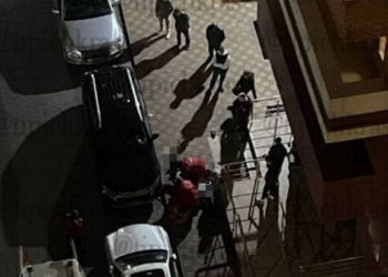 В Краснодаре из окна многоэтажки в ЖК «Панорама» выпал и погиб человек