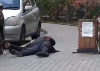 В Краснодаре алкоголик-инвалид терроризирует целый ЖК