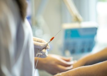 Пациенты Краевой больницы №4 в Сочи массово пожаловались на холод в палатах