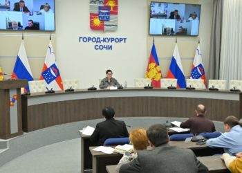 Галина Москалева: в школах Сочи преподают адыгейский и армянский языки