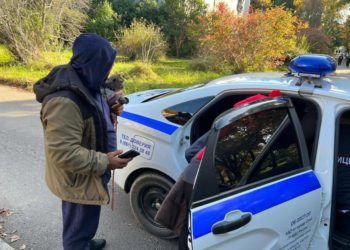 В Сочи полицейские изъяли двух сов, трех обезьян и 64 килограмма фруктов