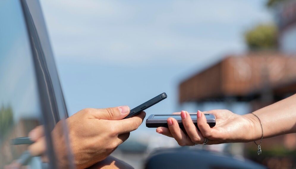 «Ты тупорылая или чё?» Маршрутчик в Темрюке хотел выгнать 13-летнюю девочку