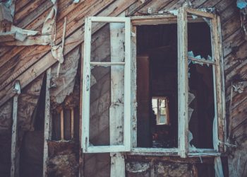 Заброшенные здания Краснодара стали угрозой