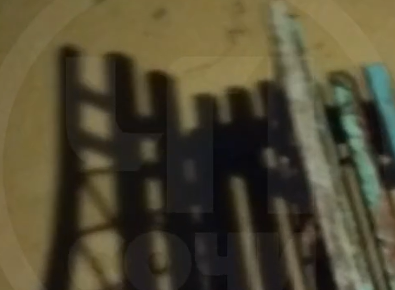 В Сочи река Херота вышла из берегов и подошла к жилому дому