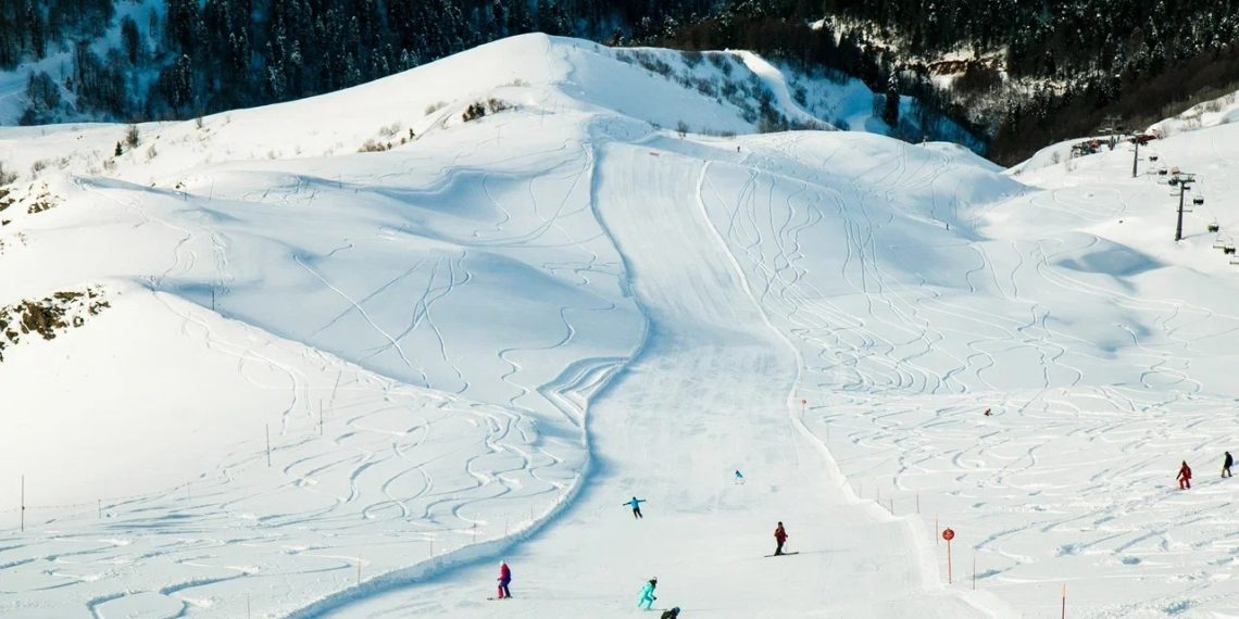 «Роза Хутор» официально открыл зимний сезон 2024/2025