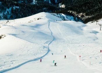 «Роза Хутор» официально открыл зимний сезон 2024/2025