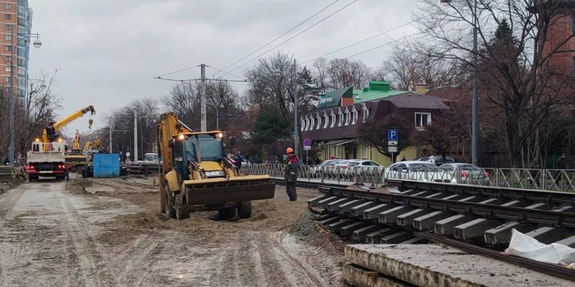 Восстановление движения трамваев на улице Московской в Краснодаре запланировали на 18 декабря