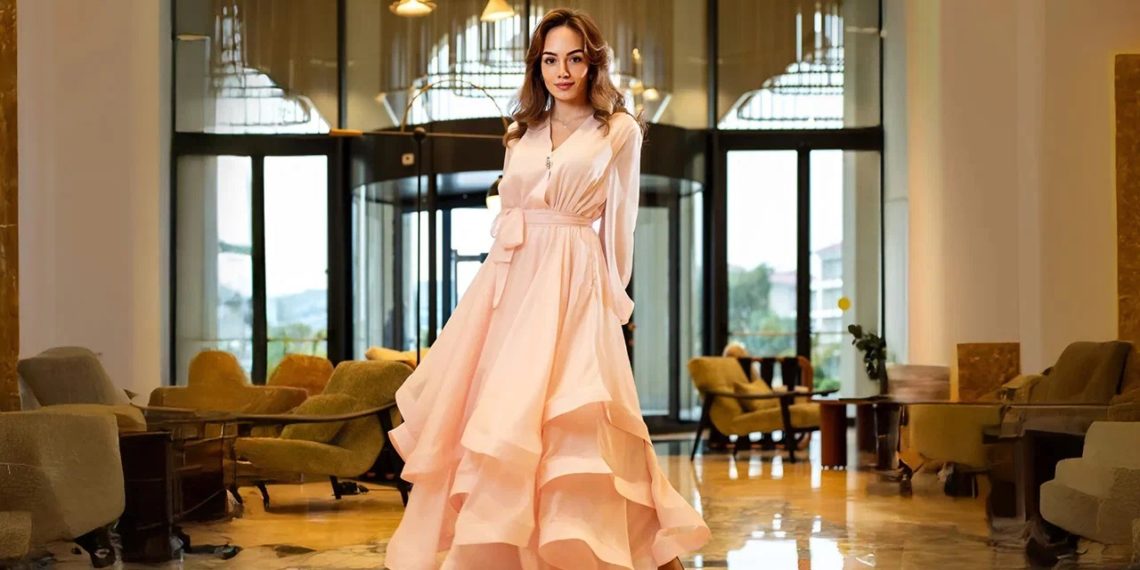 В новом пятизвездочном отеле на черноморском побережье два дня жил один гость