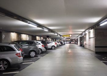 Краснодарские парковки на новогодних каникулах останутся платными