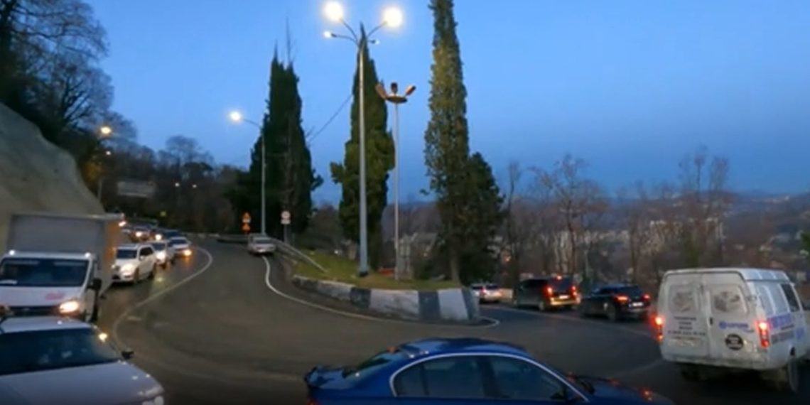 На трассе А-147 установлены новые энергосберегающие светильники