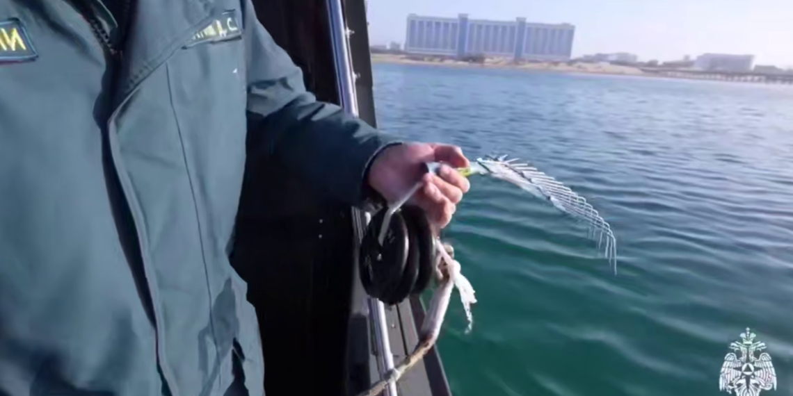 На побережье Кубани собрано свыше 71 тысячи тонн загрязненного грунта