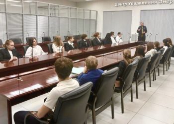 «Россети Кубань» провели профориентационную встречу со школьниками