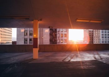 Стоимость парковки у Сочинского цирка увеличилась в три с половиной раза