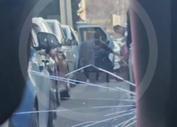 В Сочи неизвестные силой затолкали мужчину в автомобиль и скрылись