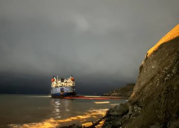 Федеральный оперштаб сформирован для ликвидации крушения танкеров на Кубани