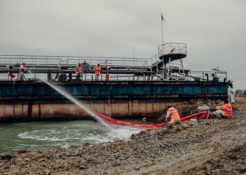 В Краснодарском крае зафиксировали новые выбросы мазута