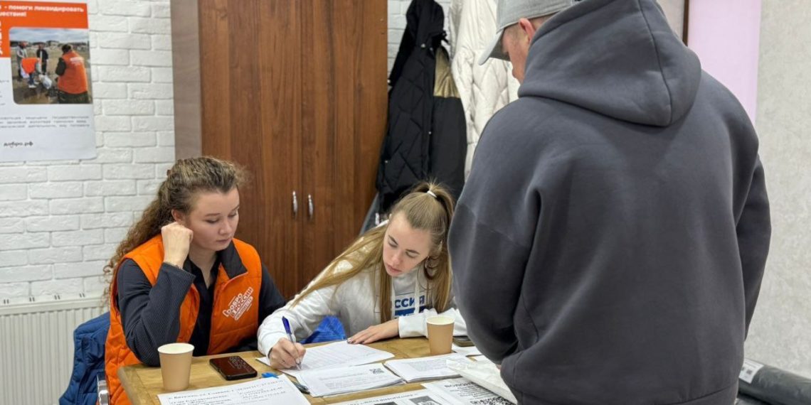 В единый волонтерский штаб в Витязево ежедневно обращаются от 150 до 200 человек