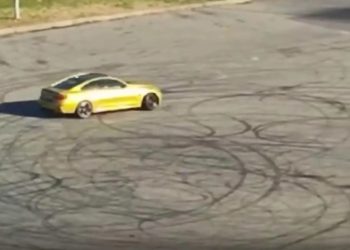 За понты водителю золотого BMW дали 5 суток ареста