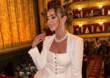 Ольга Бузова встретилась с таинственным кавалером в Сочи