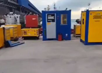 На Кубани ведется подготовка к откачке нефти с затонувшего танкера