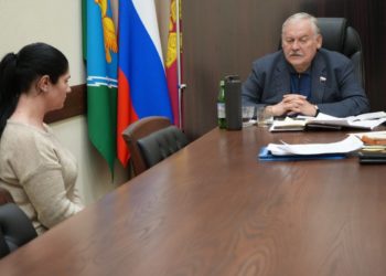 Константин Затулин обсудил с жителями Кубани вопросы транспорта и маткапитала