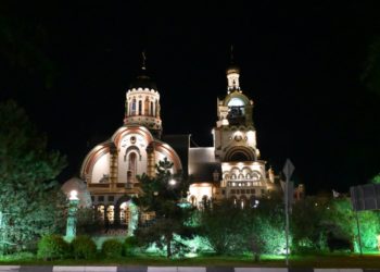 Прошунин поздравил сочинцев с Рождеством Христовым