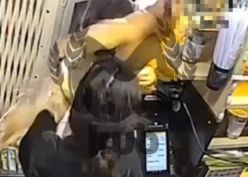 Кофейный скандал в Краснодаре: посетительница окатила бариста горячим напитком