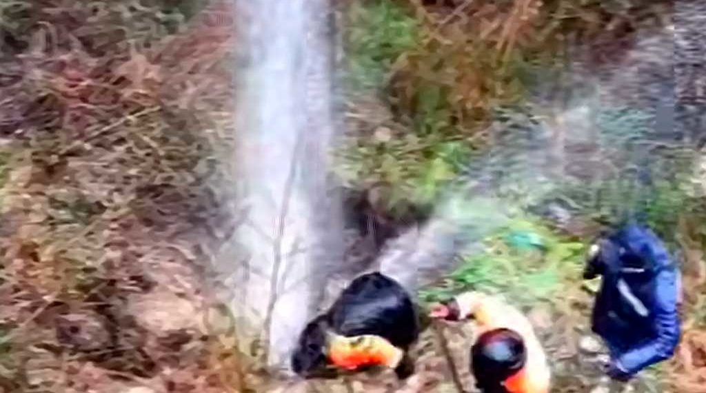 В Хостинском районе Сочи прорвало трубу, без воды остались более десятка улиц