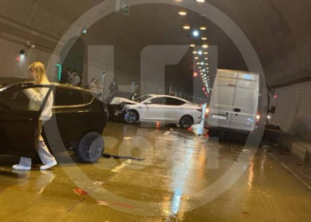 Массовая авария парализовала движение в тоннеле Сочи