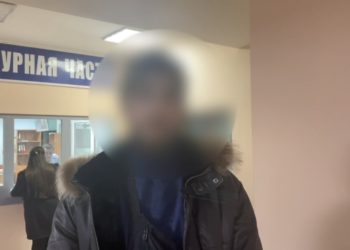 Водителя наказали за оскорбительную надпись на номерах автомобиля в Краснодаре