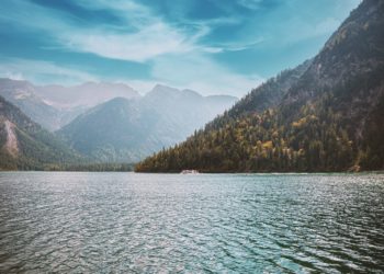 В Сочи спад потока достиг 15% в феврале